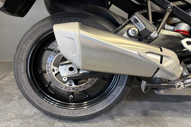 2015 BMW S 1000 XR, Red - photo 5