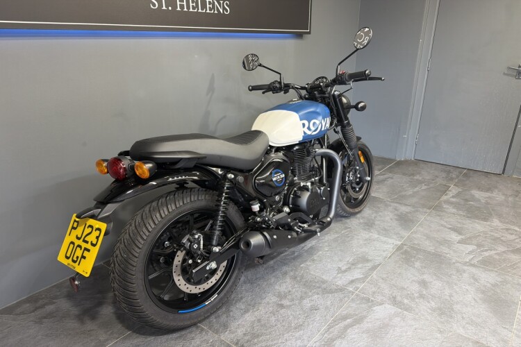 ROYAL ENFIELD HUNTER 350