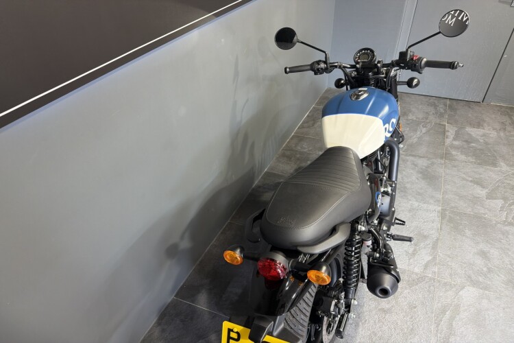 ROYAL ENFIELD HUNTER 350