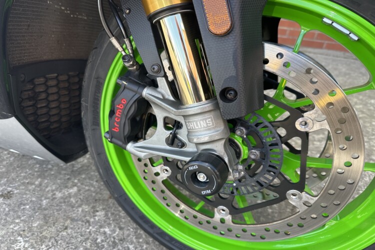 APRILIA RSV4