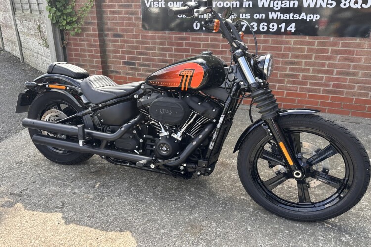 HARLEY-DAVIDSON SOFTAIL
