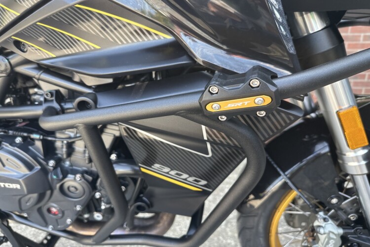 QJMOTOR SRT 900 SX