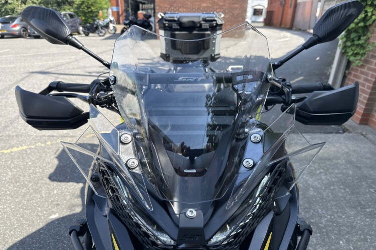 QJMOTOR SRT 900 SX