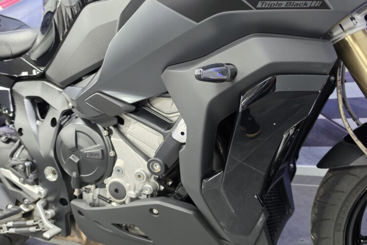 BMW S 1000 XR