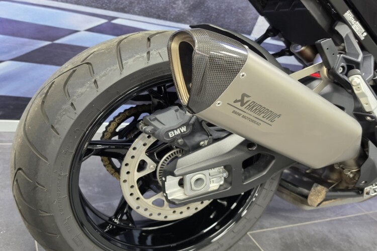BMW S 1000 XR