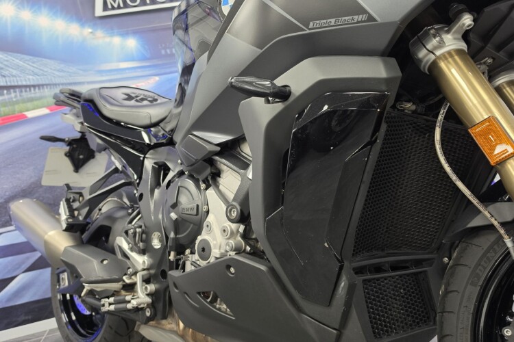BMW S 1000 XR