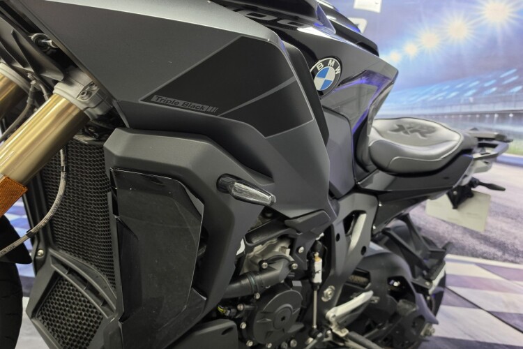 BMW S 1000 XR