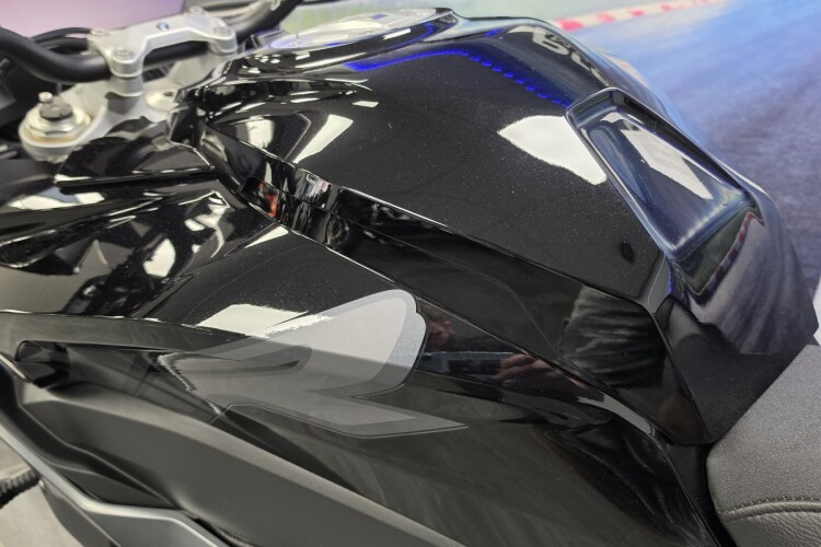 BMW S 1000 XR