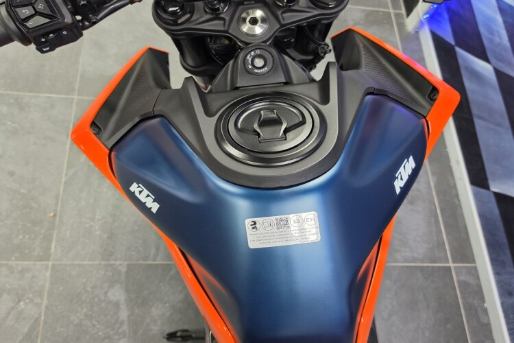 KTM 125 DUKE