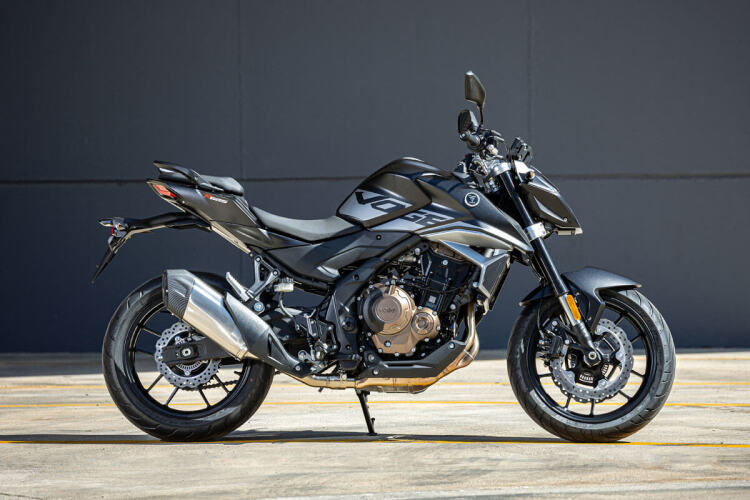 VOGE R625