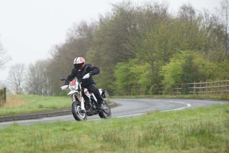 QJMOTOR COV 125 S