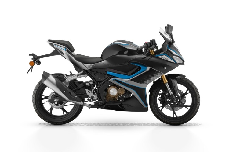 2026 QJMOTOR SRK 125 R, Blue