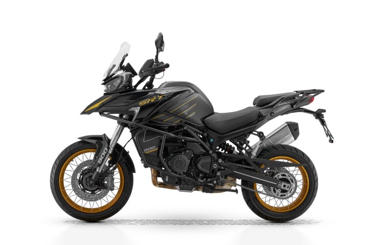 QJMOTOR SRT 900 SX