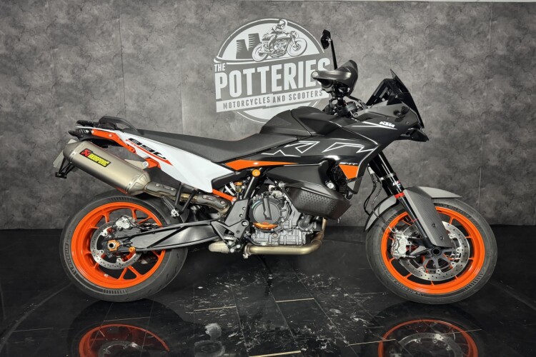 KTM 890 SMT
