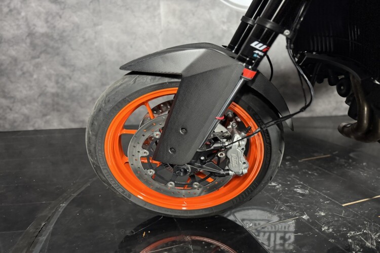 KTM 890 SMT
