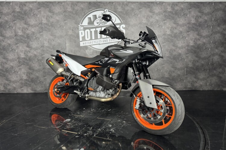 KTM 890 SMT