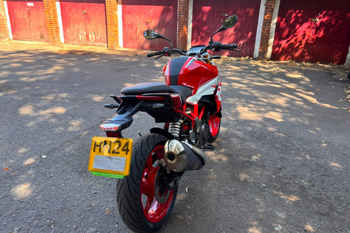 BMW G 310 R, Red - photo 5
