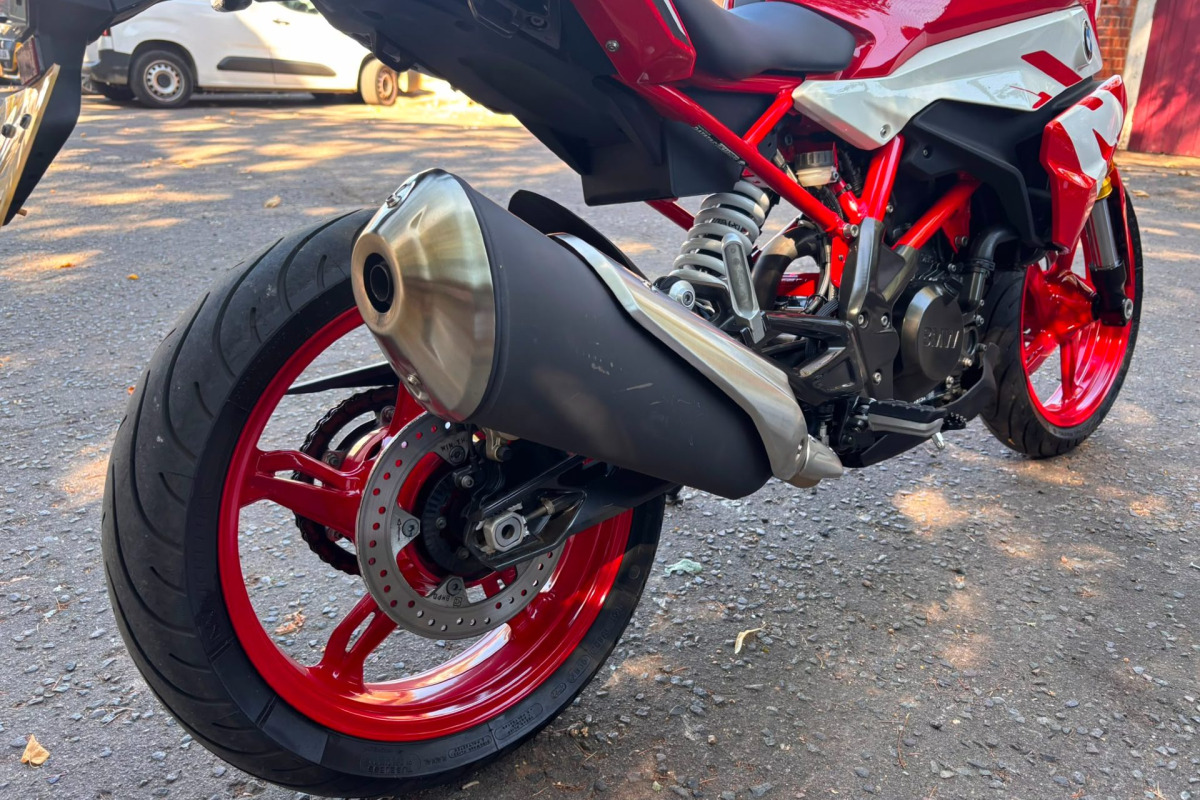 BMW G 310 R, Red - photo 6