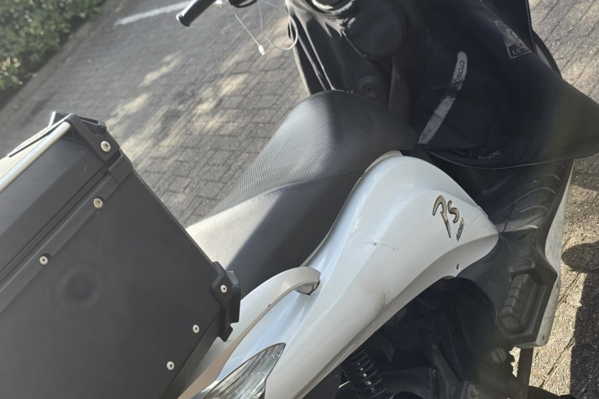 Honda PES 125 A, White