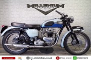 TRIUMPH BONNEVILLE T120