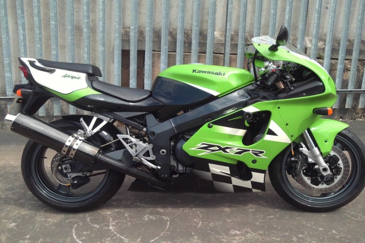 2003 KAWASAKI ZX 7R for sale for 3 690 in Grantham Lincolnshire AD19852