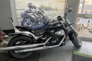 SUZUKI INTRUDER 800