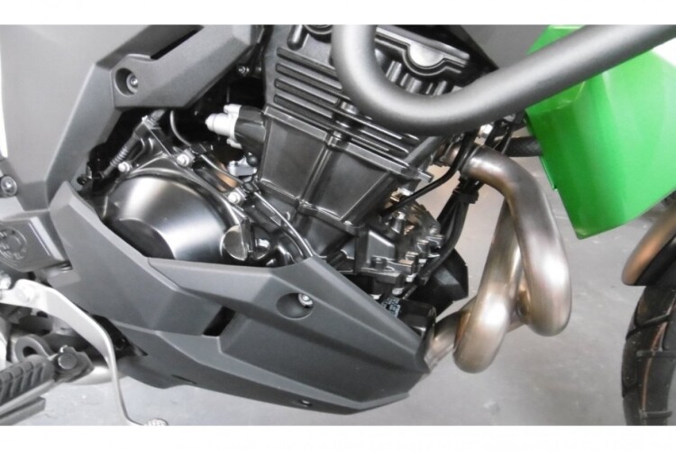 KAWASAKI VERSYS-X 300