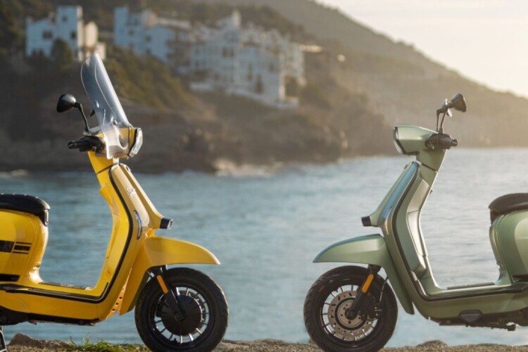 LAMBRETTA V125