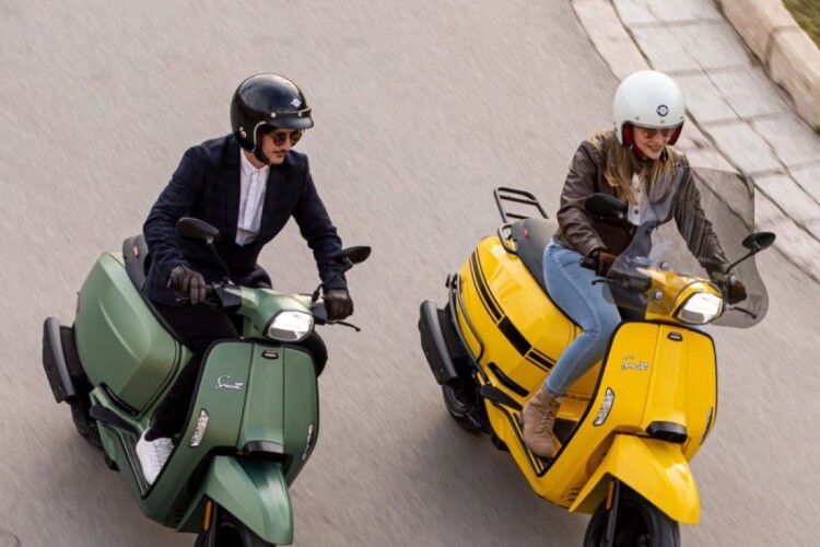 LAMBRETTA V125
