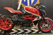 MV AGUSTA BRUTALE 800 DRAGSTER RR RC