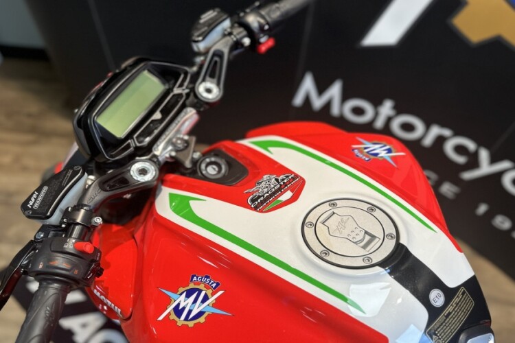 MV AGUSTA BRUTALE 800 DRAGSTER RR RC for sale