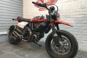 DUCATI SCRAMBLER 800