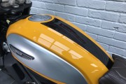 DUCATI SCRAMBLER 800