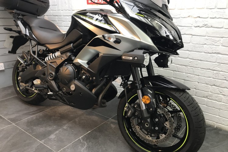 KAWASAKI VERSYS 650