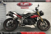 TRIUMPH SPEED TRIPLE 1050