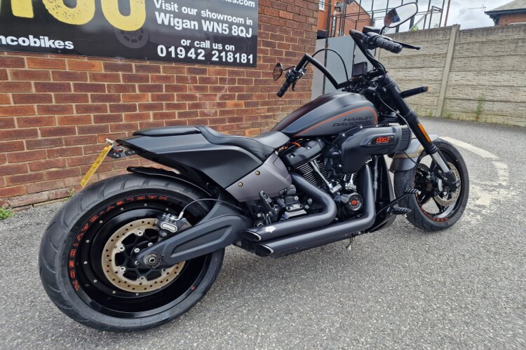 HARLEY-DAVIDSON SOFTAIL