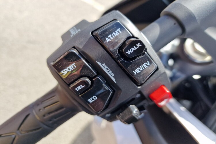 KAWASAKI NINJA 7 HYBRID