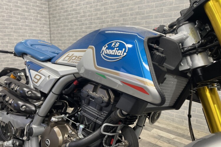 FB MONDIAL HPS125 HIPSTER