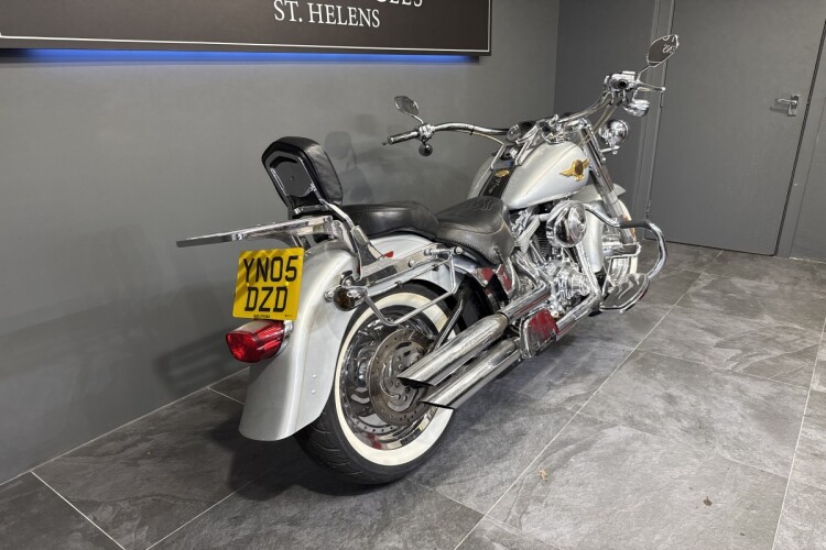 HARLEY-DAVIDSON SOFTAIL