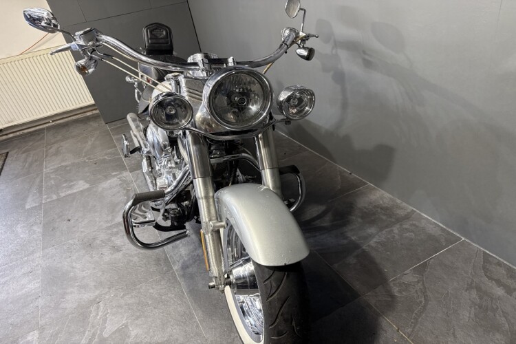 HARLEY-DAVIDSON SOFTAIL