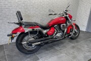 SUZUKI INTRUDER 800