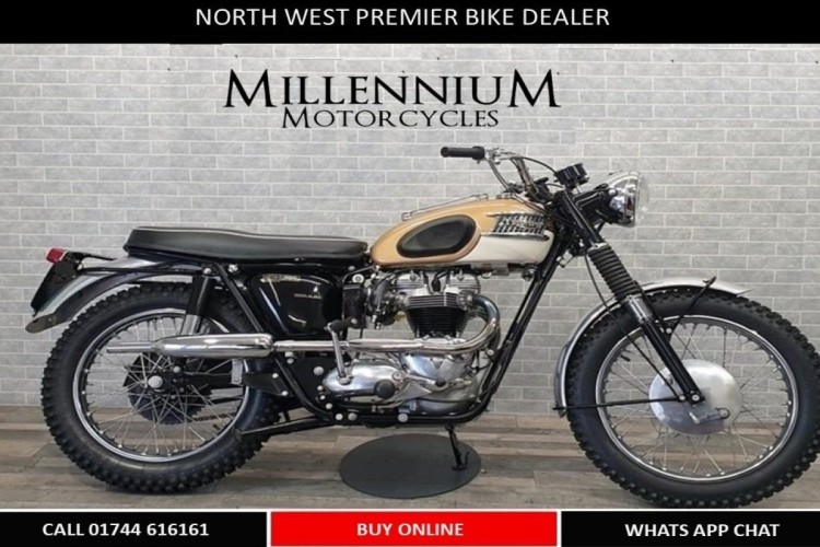 TRIUMPH BONNEVILLE T100 for sale