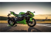 KAWASAKI ZX-6R