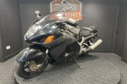 SUZUKI GSX1300R HAYABUSA