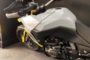 SUZUKI V-STROM 800DE