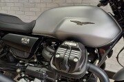 MOTO GUZZI V7