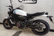 YAMAHA XSR700