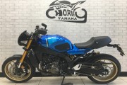 YAMAHA XSR900