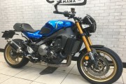 YAMAHA XSR900