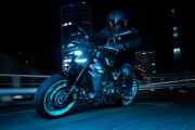 YAMAHA MT-09